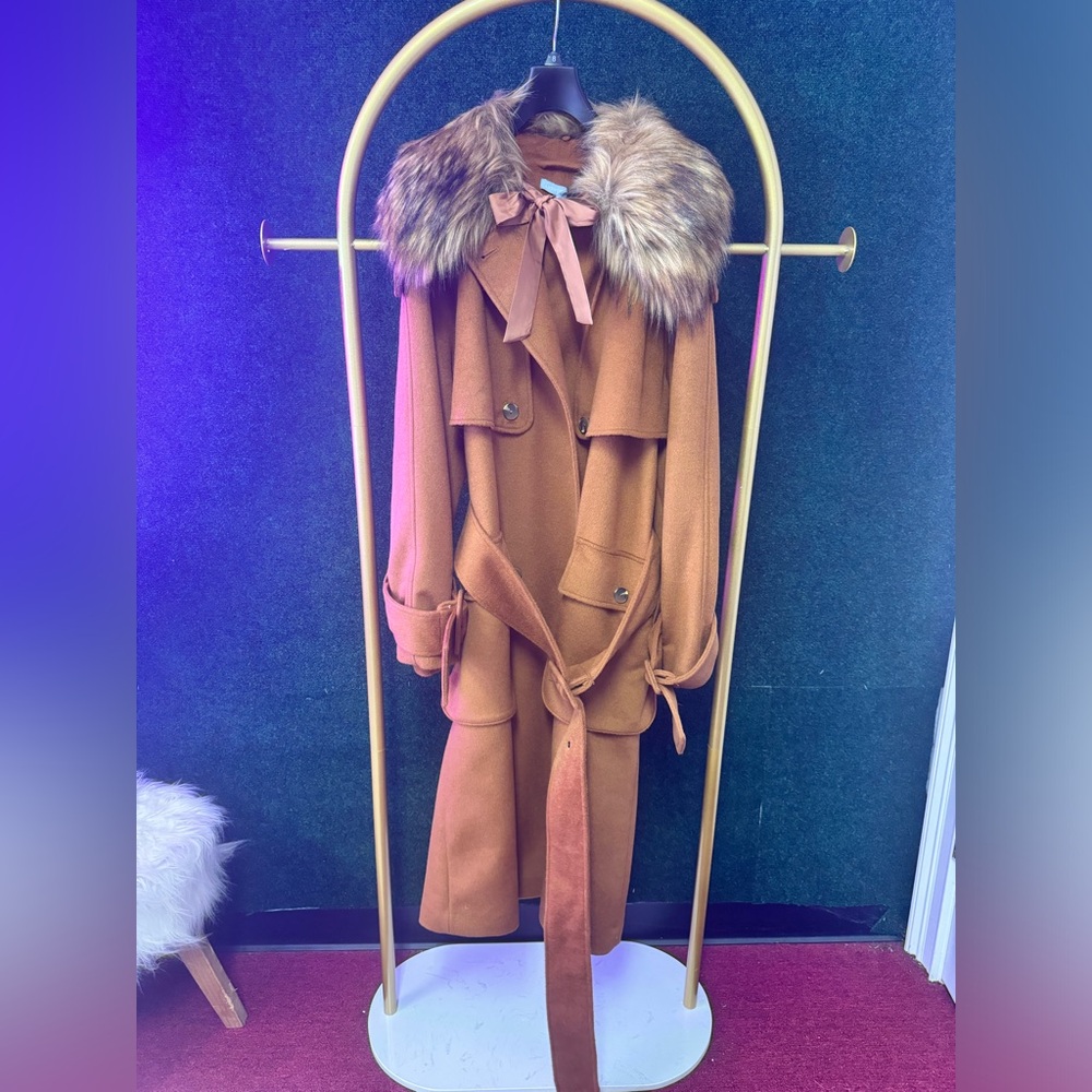 Antonio Melani Wool Coat with Fur Hood. Size 8. Brand New. Adjustable Belt.